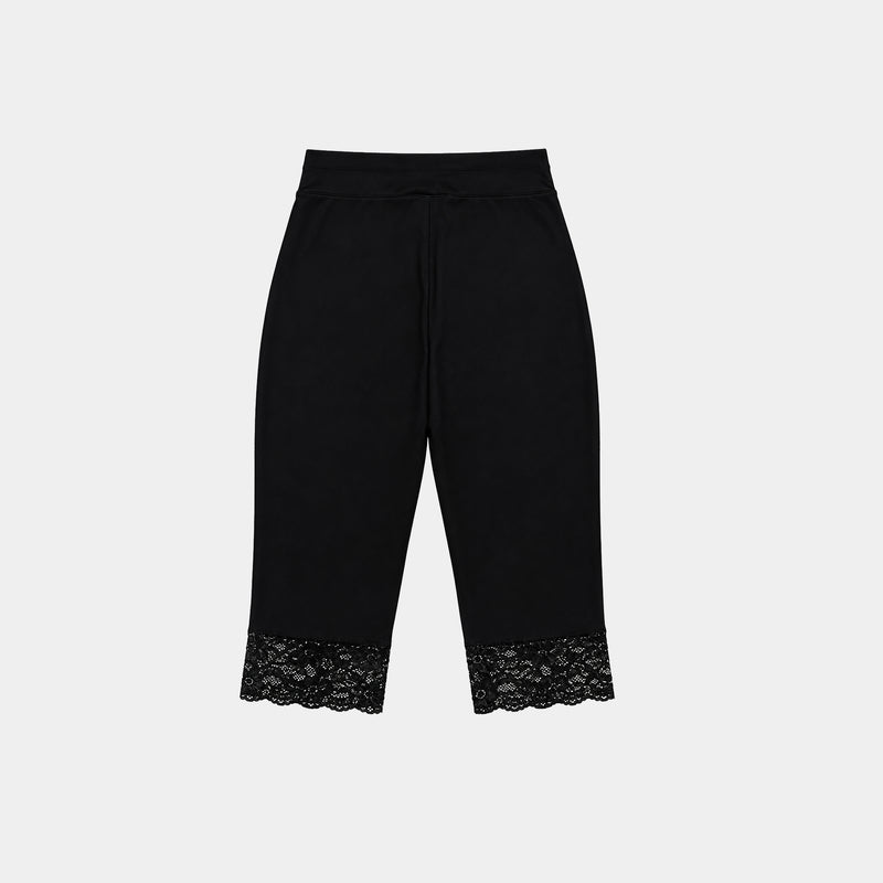 BLACK CAPRI SHORT